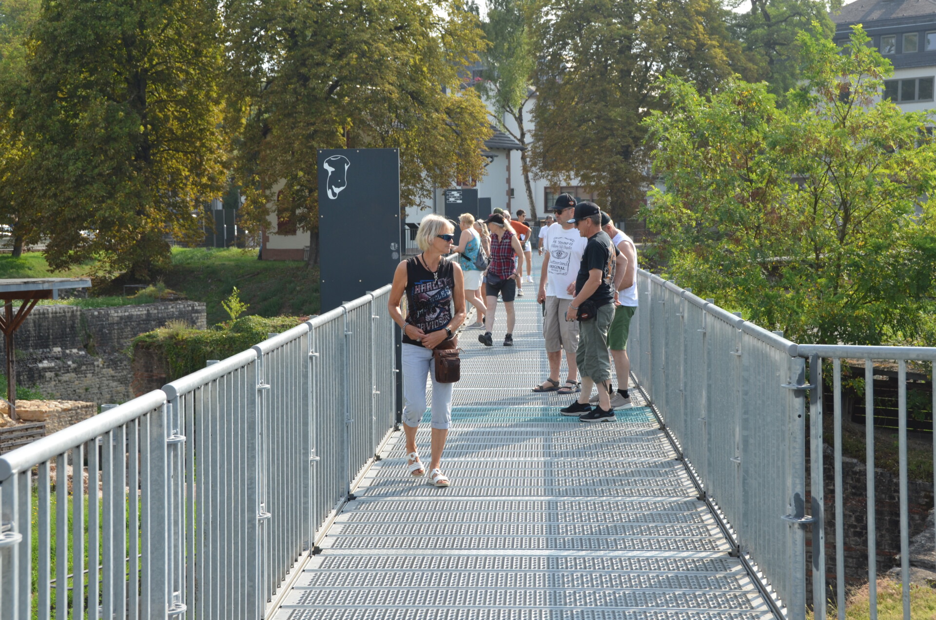 Trier (53)