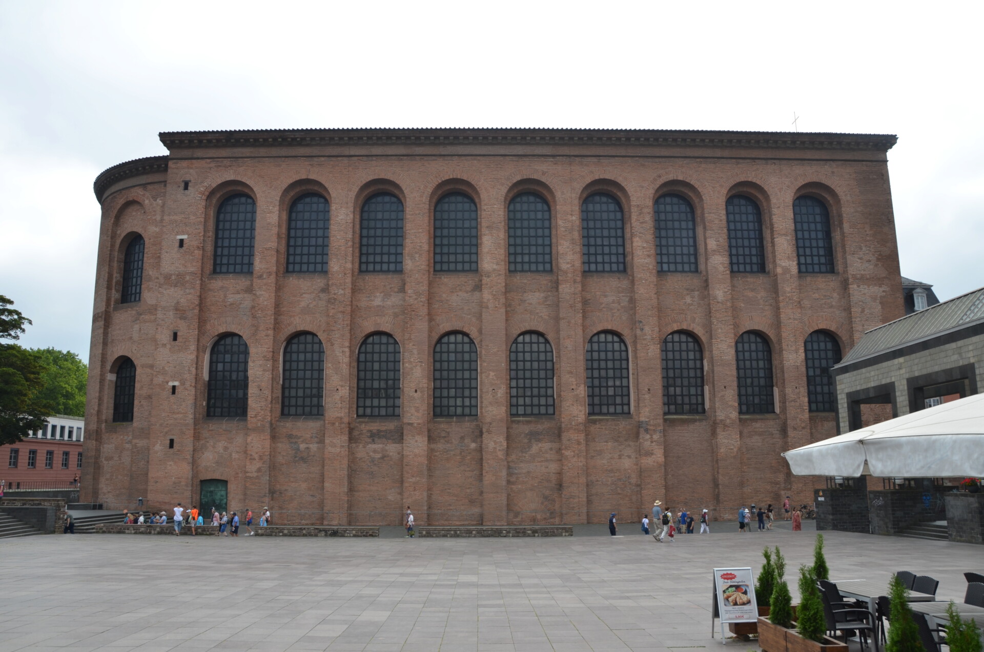 Trier (55)