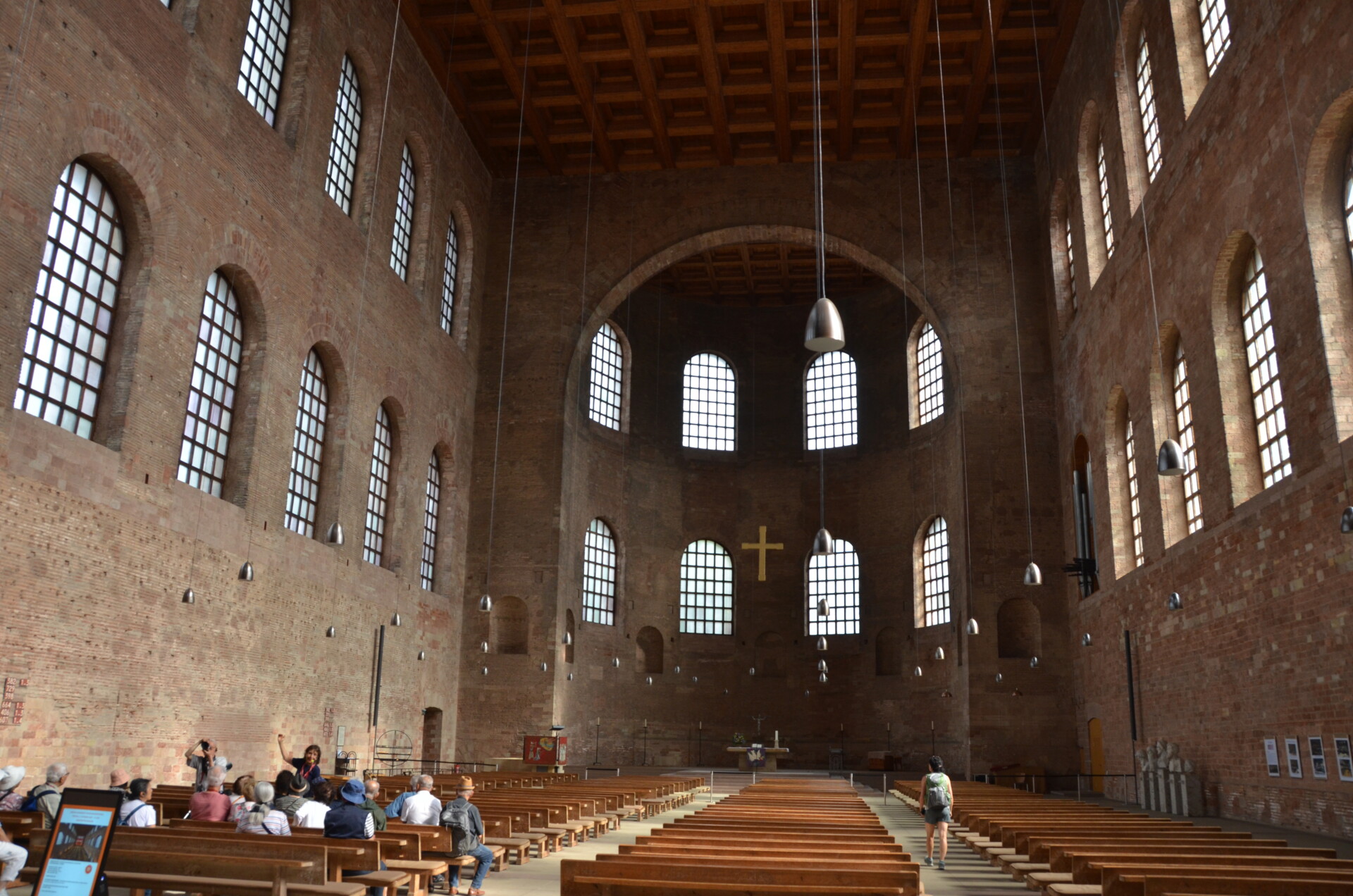 Trier (56)